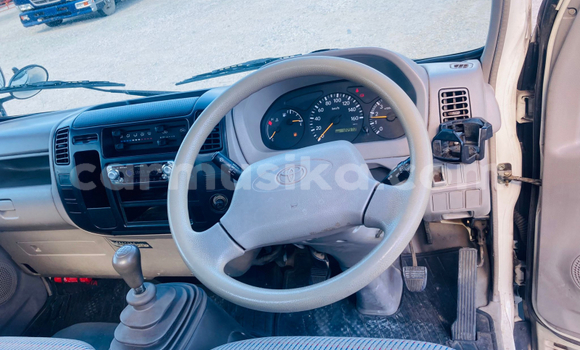 Acheter Occasion Utilitaire Toyota Dyna Blanc à Beitbridge, Matabeleland South Acheter Occasion Utilitaire Toyota Dyna Blanc à Beitbridge, Matabeleland South