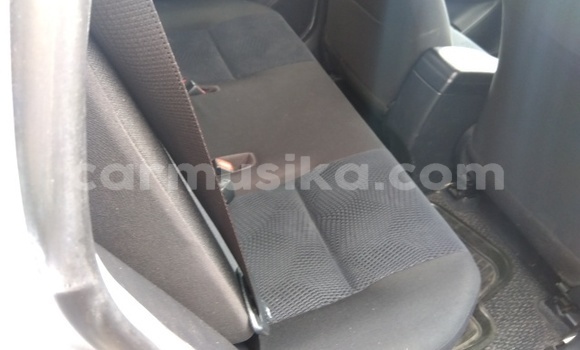 Acheter Occasion Voiture Toyota Corolla Gris à Beitbridge, Matabeleland South Acheter Occasion Voiture Toyota Corolla Gris à Beitbridge, Matabeleland South