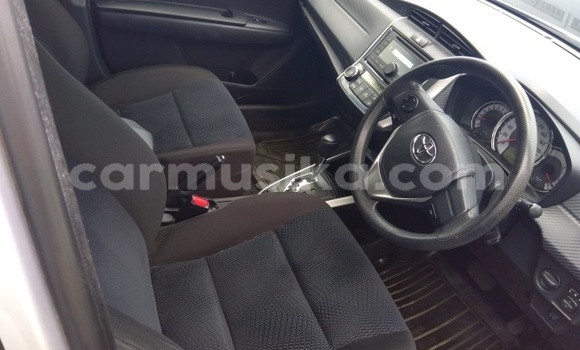 Acheter Occasion Voiture Toyota Corolla Gris à Beitbridge, Matabeleland South Acheter Occasion Voiture Toyota Corolla Gris à Beitbridge, Matabeleland South