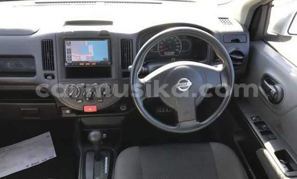 Acheter Occasion Voiture Nissan NV200 Gris à Beitbridge, Matabeleland South Acheter Occasion Voiture Nissan NV200 Gris à Beitbridge, Matabeleland South