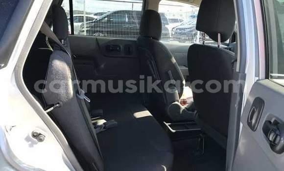 Acheter Occasion Voiture Nissan NV200 Gris à Beitbridge, Matabeleland South Acheter Occasion Voiture Nissan NV200 Gris à Beitbridge, Matabeleland South