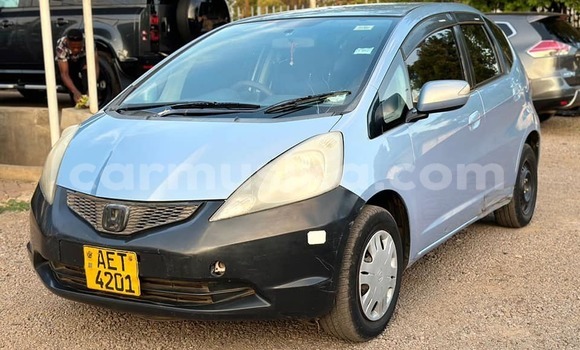 Buy Used Honda Fit Blue Car in Beitbridge in Matabeleland South Buy Used Honda Fit Blue Car in Beitbridge in Matabeleland South