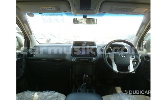Tenga Imported Toyota Prado Nhema Mota in Import - Dubai in Harare Tenga Imported Toyota Prado Nhema Mota in Import - Dubai in Harare