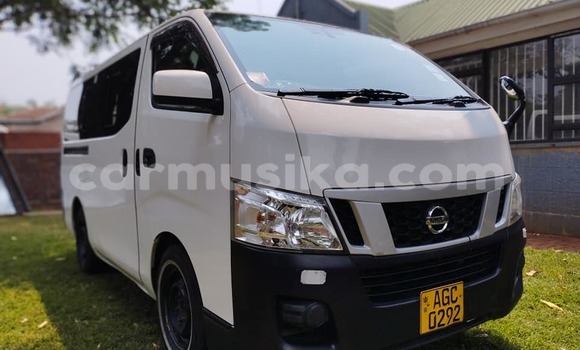 Acheter Occasion Voiture Nissan Nv350 Blanc à Borrowdale, Harare Acheter Occasion Voiture Nissan Nv350 Blanc à Borrowdale, Harare
