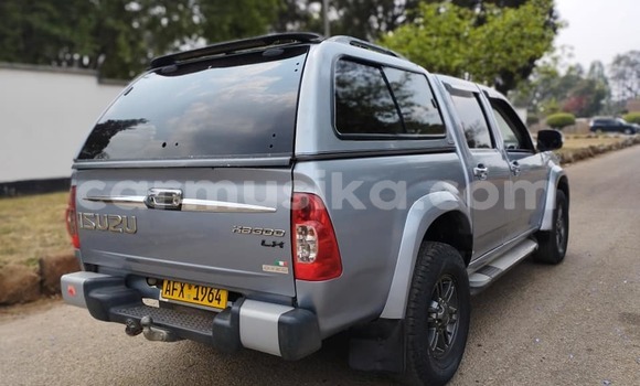Acheter Occasion Voiture Isuzu D–MAX Bleu à Bindura, Mashonaland Central Acheter Occasion Voiture Isuzu D–MAX Bleu à Bindura, Mashonaland Central