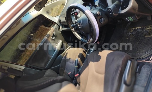 Nunua Ilio tumika Honda Fit Nyingine Gari ndani ya Harare nchini Harare