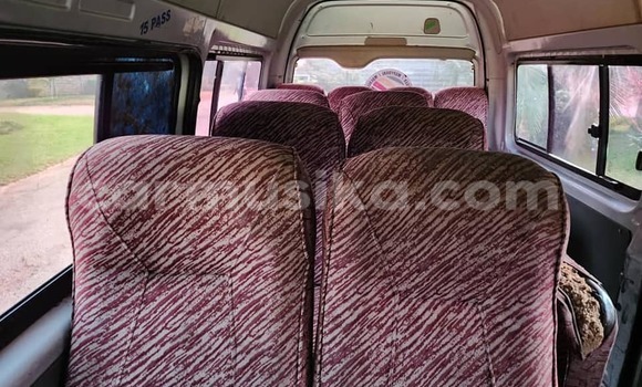 Acheter Occasion Voiture Toyota Brevis Blanc à Bulawayo, Bulawayo Acheter Occasion Voiture Toyota Brevis Blanc à Bulawayo, Bulawayo