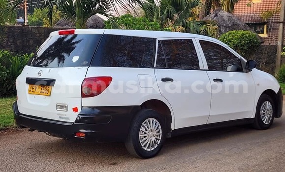 Buy Used Nissan AD White Car in Chimanimani in Manicaland Buy Used Nissan AD White Car in Chimanimani in Manicaland