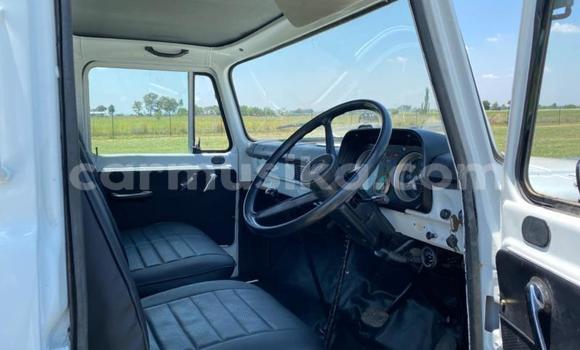 Tenga Tsaru Toyota Dyna Chena Rori in Beitbridge in Matabeleland South Tenga Tsaru Toyota Dyna Chena Rori in Beitbridge in Matabeleland South