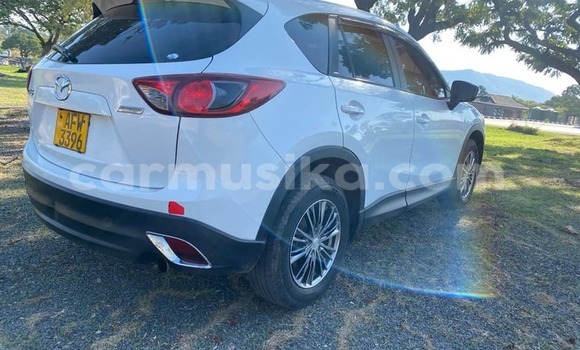 Nunua Ilio tumika Mazda CX-5 Nyeupe Gari ndani ya Harare nchini Harare Nunua Ilio tumika Mazda CX-5 Nyeupe Gari ndani ya Harare nchini Harare