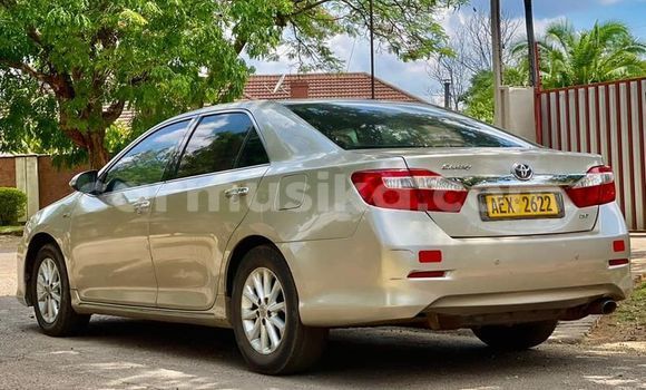 Nunua Ilio tumika Toyota Camry Nyingine Gari ndani ya Harare nchini Harare Nunua Ilio tumika Toyota Camry Nyingine Gari ndani ya Harare nchini Harare