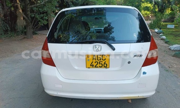 Nunua Ilio tumika Honda Fit Nyingine Gari ndani ya Harare nchini Harare Nunua Ilio tumika Honda Fit Nyingine Gari ndani ya Harare nchini Harare