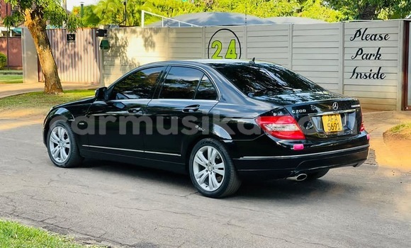 Nunua Ilio tumika Mercedes-Benz CLS250 Nyingine Gari ndani ya Harare nchini Harare Nunua Ilio tumika Mercedes-Benz CLS250 Nyingine Gari ndani ya Harare nchini Harare