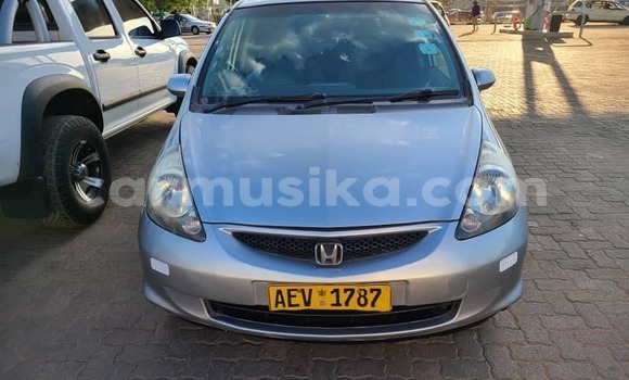 Nunua Ilio tumika Honda Fit Nyingine Gari ndani ya Harare nchini Harare