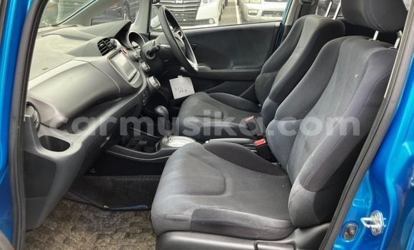 Buy Used Honda Fit Blue Car in Beitbridge in Matabeleland South Buy Used Honda Fit Blue Car in Beitbridge in Matabeleland South