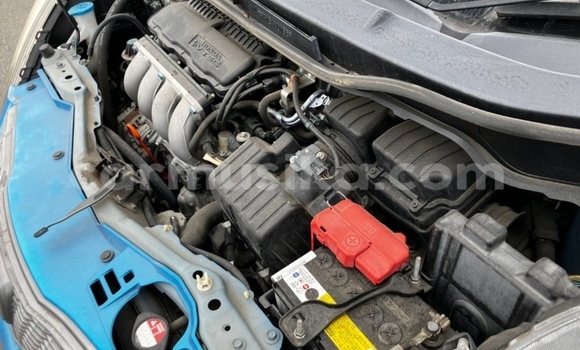 Buy Used Honda Fit Blue Car in Beitbridge in Matabeleland South Buy Used Honda Fit Blue Car in Beitbridge in Matabeleland South