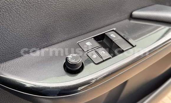 Nunua Ilio tumika Toyota Hilux Fedha Gari ndani ya Beitbridge nchini Matabeleland Kusini Nunua Ilio tumika Toyota Hilux Fedha Gari ndani ya Beitbridge nchini Matabeleland Kusini