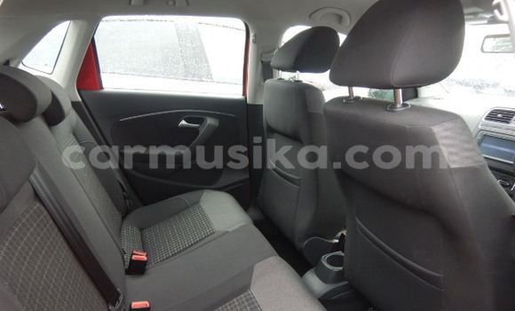 Acheter Occasion Voiture Volkswagen Polo Rouge à Beitbridge, Matabeleland South Acheter Occasion Voiture Volkswagen Polo Rouge à Beitbridge, Matabeleland South