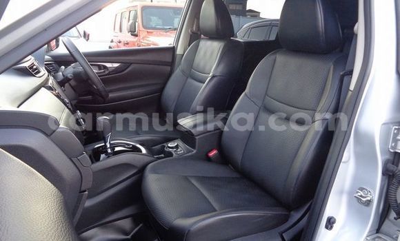 Tenga Tsaru Nissan X–Trail Sirivha Mota in Beitbridge in Matabeleland South Tenga Tsaru Nissan X–Trail Sirivha Mota in Beitbridge in Matabeleland South