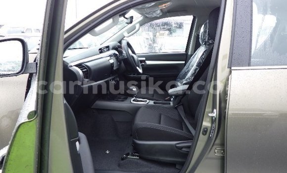 Tenga Tsaru Toyota Hilux Zvimwe Mota in Harare in Harare Tenga Tsaru Toyota Hilux Zvimwe Mota in Harare in Harare