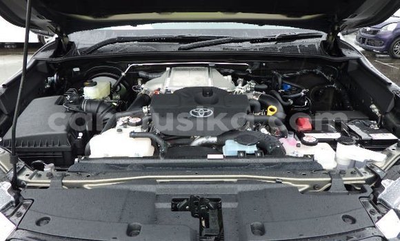 Tenga Tsaru Toyota Hilux Zvimwe Mota in Harare in Harare Tenga Tsaru Toyota Hilux Zvimwe Mota in Harare in Harare