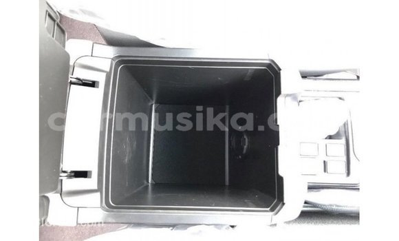 Acheter Import Voiture Toyota Prado Noir à Import - Dubai, Harare Acheter Import Voiture Toyota Prado Noir à Import - Dubai, Harare