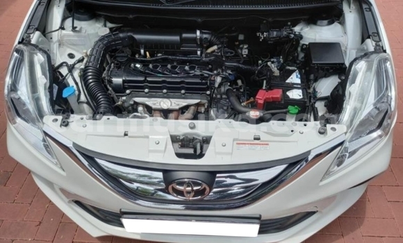 Acheter Occasion Voiture Toyota Starlet Blanc à Beitbridge, Matabeleland South Acheter Occasion Voiture Toyota Starlet Blanc à Beitbridge, Matabeleland South