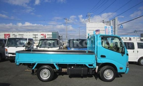 Acheter Occasion Utilitaire Toyota Dyna Bleu à Beitbridge, Matabeleland South Acheter Occasion Utilitaire Toyota Dyna Bleu à Beitbridge, Matabeleland South