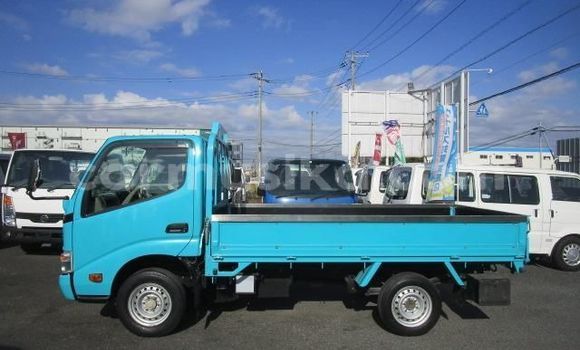 Acheter Occasion Utilitaire Toyota Dyna Bleu à Beitbridge, Matabeleland South Acheter Occasion Utilitaire Toyota Dyna Bleu à Beitbridge, Matabeleland South