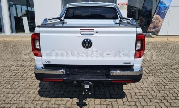 Tenga Tsaru Volkswagen Amarok Chena Mota in Harare in Harare Tenga Tsaru Volkswagen Amarok Chena Mota in Harare in Harare