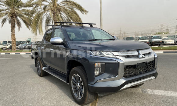 Tenga Tsaru Mitsubishi Triton Zvimwe Mota in Beitbridge in Matabeleland South