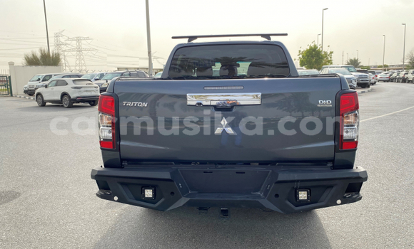 Nunua Ilio tumika Mitsubishi Triton Nyingine Gari ndani ya Beitbridge nchini Matabeleland Kusini Nunua Ilio tumika Mitsubishi Triton Nyingine Gari ndani ya Beitbridge nchini Matabeleland Kusini