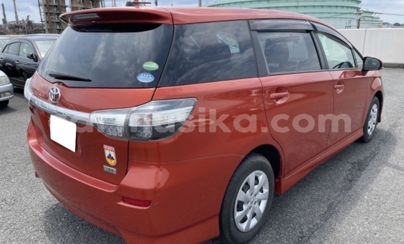 Buy Used Toyota Wish Beige Car in Beitbridge in Matabeleland South Buy Used Toyota Wish Beige Car in Beitbridge in Matabeleland South