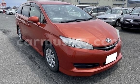 Buy Used Toyota Wish Beige Car in Beitbridge in Matabeleland South Buy Used Toyota Wish Beige Car in Beitbridge in Matabeleland South