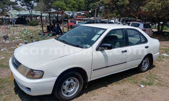 Acheter Occasion Voiture Nissan Sunny Blanc à Bindura, Mashonaland Central Acheter Occasion Voiture Nissan Sunny Blanc à Bindura, Mashonaland Central