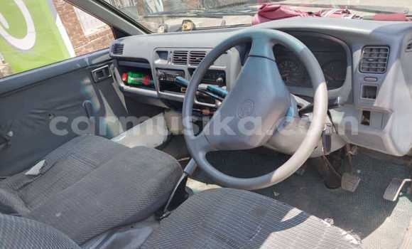 Acheter Occasion Utilitaire Toyota HiAce Blanc à Borrowdale, Harare Acheter Occasion Utilitaire Toyota HiAce Blanc à Borrowdale, Harare