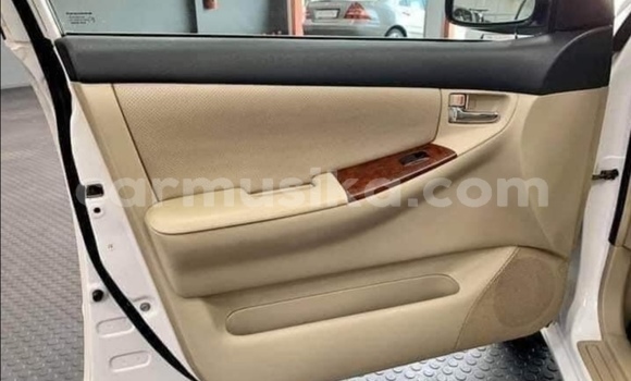 Acheter Occasion Voiture Toyota Corolla Blanc à Beitbridge, Matabeleland South Acheter Occasion Voiture Toyota Corolla Blanc à Beitbridge, Matabeleland South