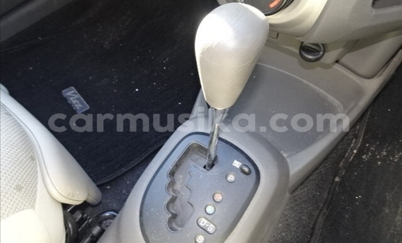 Acheter Occasion Voiture Toyota Vitz Bleu à Beitbridge, Matabeleland South Acheter Occasion Voiture Toyota Vitz Bleu à Beitbridge, Matabeleland South