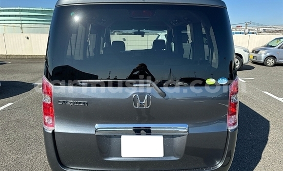 Acheter Occasion Voiture Honda Stepwgn Beige à Beitbridge, Matabeleland South Acheter Occasion Voiture Honda Stepwgn Beige à Beitbridge, Matabeleland South