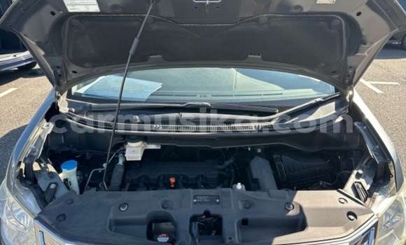 Acheter Occasion Voiture Honda Stepwgn Beige à Beitbridge, Matabeleland South Acheter Occasion Voiture Honda Stepwgn Beige à Beitbridge, Matabeleland South