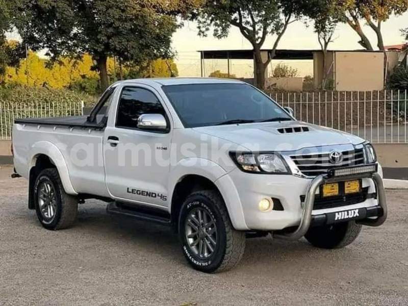 Big with watermark toyota hilux matabeleland south beitbridge 34448