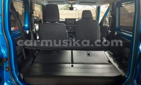 Nunua Ilio tumika Suzuki Jimny Bluu Gari ndani ya Beitbridge nchini Matabeleland Kusini Nunua Ilio tumika Suzuki Jimny Bluu Gari ndani ya Beitbridge nchini Matabeleland Kusini