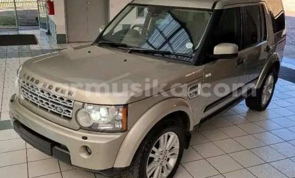 Nunua Ilio tumika Land Rover Discovery Fedha Gari ndani ya Beitbridge nchini Matabeleland Kusini Nunua Ilio tumika Land Rover Discovery Fedha Gari ndani ya Beitbridge nchini Matabeleland Kusini
