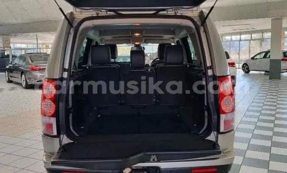 Nunua Ilio tumika Land Rover Discovery Fedha Gari ndani ya Beitbridge nchini Matabeleland Kusini Nunua Ilio tumika Land Rover Discovery Fedha Gari ndani ya Beitbridge nchini Matabeleland Kusini