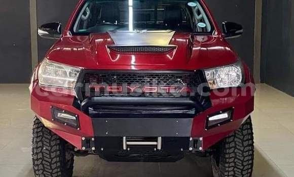 Buy Used Toyota Hilux Red Car in Beitbridge in Matabeleland South