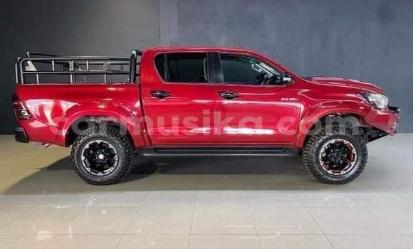 Nunua Ilio tumika Toyota Hilux Nyekundu Gari ndani ya Beitbridge nchini Matabeleland Kusini Nunua Ilio tumika Toyota Hilux Nyekundu Gari ndani ya Beitbridge nchini Matabeleland Kusini
