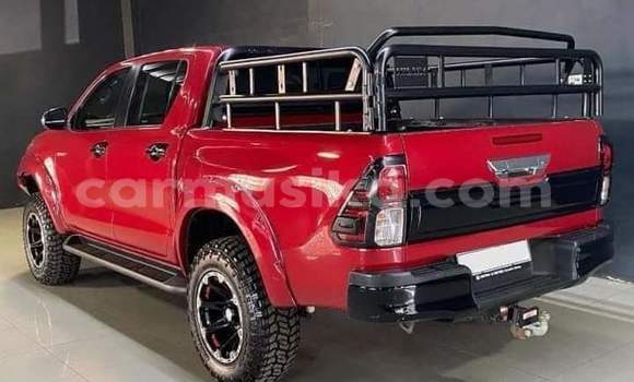 Nunua Ilio tumika Toyota Hilux Nyekundu Gari ndani ya Beitbridge nchini Matabeleland Kusini Nunua Ilio tumika Toyota Hilux Nyekundu Gari ndani ya Beitbridge nchini Matabeleland Kusini