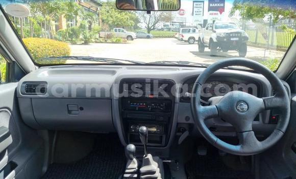 Acheter Occasion Voiture Nissan Hardbody Blanc à Beitbridge, Matabeleland South Acheter Occasion Voiture Nissan Hardbody Blanc à Beitbridge, Matabeleland South