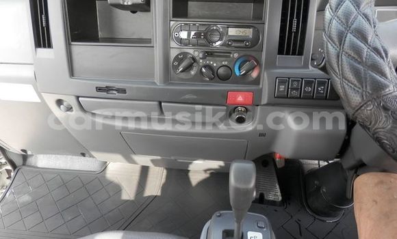 Tenga Tsaru Mazda Tribute Chena Mota in Beitbridge in Matabeleland South Tenga Tsaru Mazda Tribute Chena Mota in Beitbridge in Matabeleland South