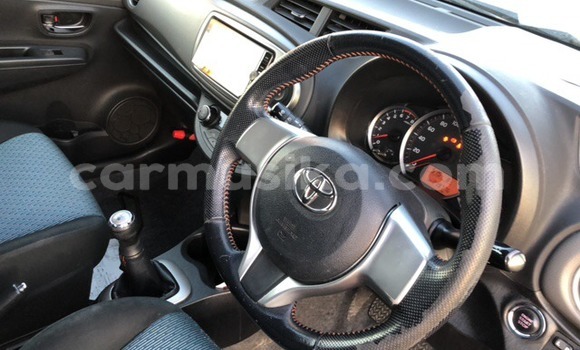 Buy Used Toyota Vitz Red Car in Beitbridge in Matabeleland South Buy Used Toyota Vitz Red Car in Beitbridge in Matabeleland South